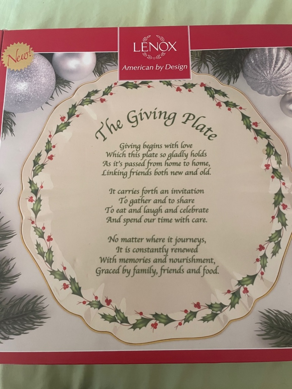 Lenox carved Giving Plate  Serving Christmas Holly Red Berries holiday new 11”